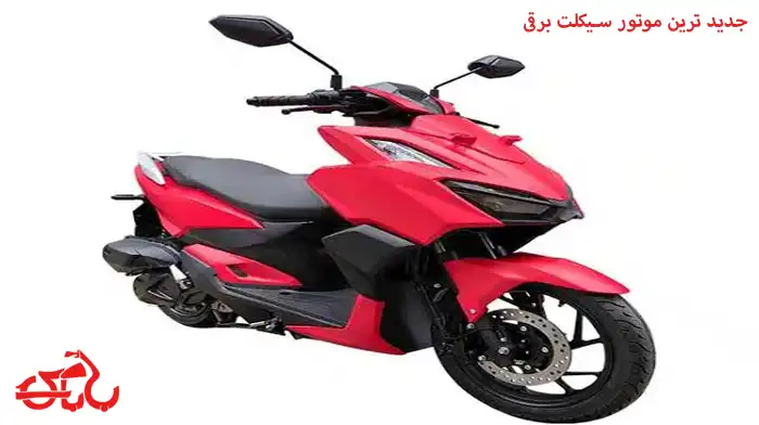 نمای جلوی موتور سیکلت Falcon X900 با چراغ‌های LED و نمایشگر دیجیتال